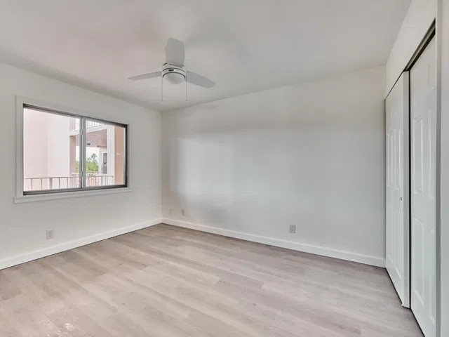 Unit 306 photo 30