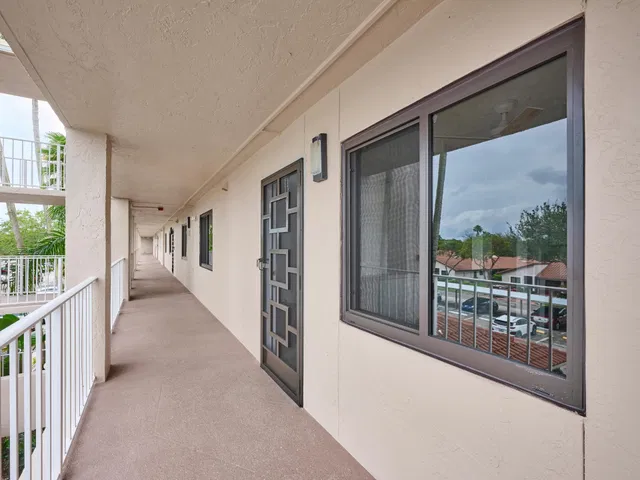 Unit 306 photo 55