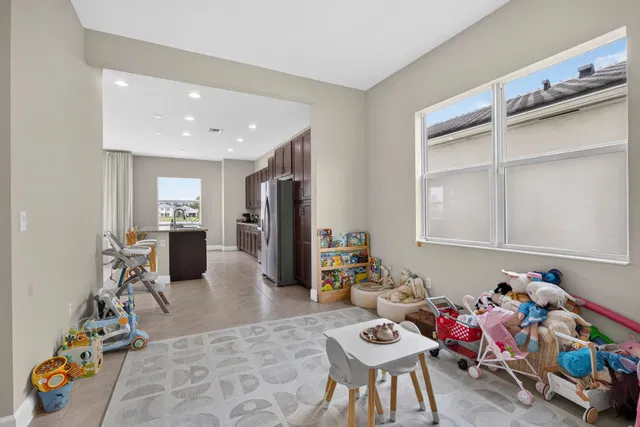 Residence photo 10