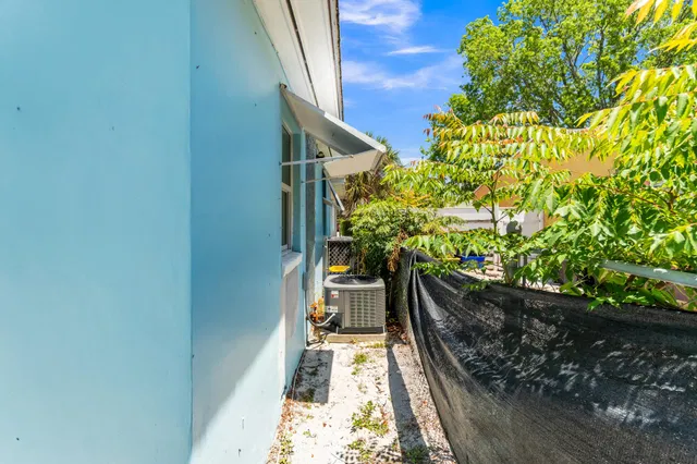 West Palm Beach Residence photo 27