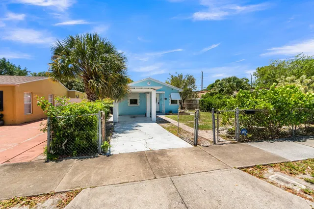West Palm Beach Residence photo 31