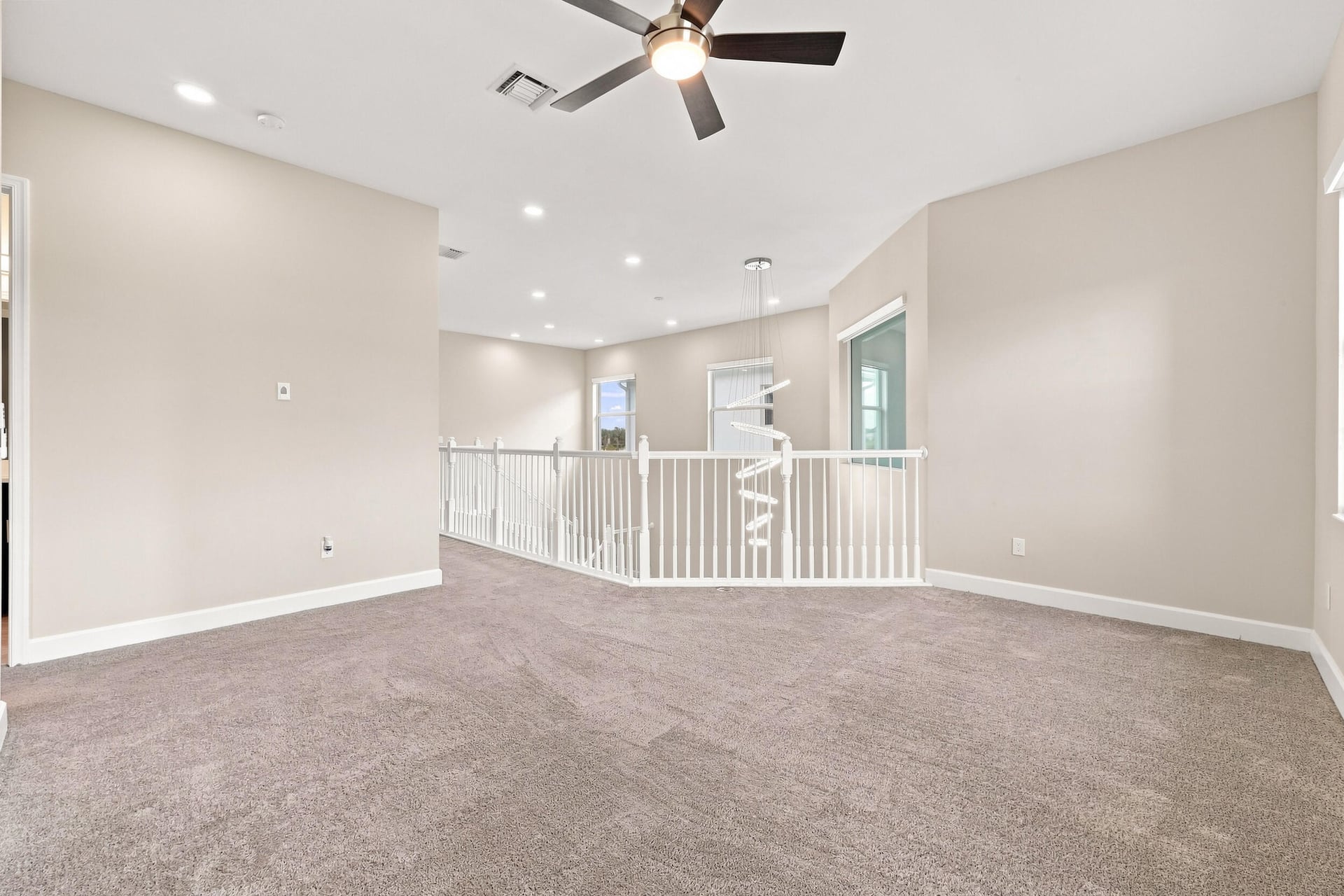  Residence photo 74