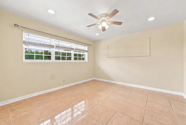 Residence photo 23