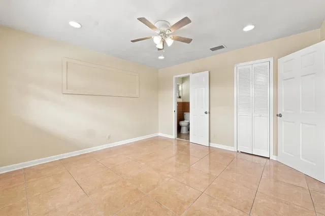 Residence photo 24