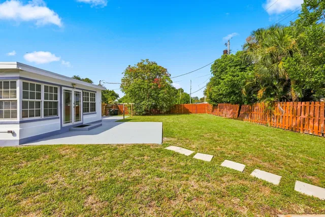 Residence photo 39