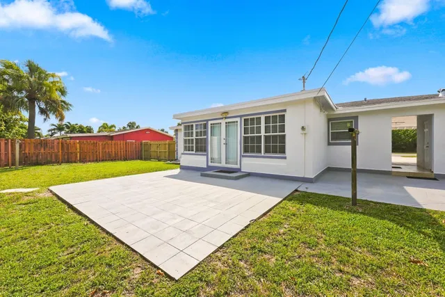 Residence photo 43