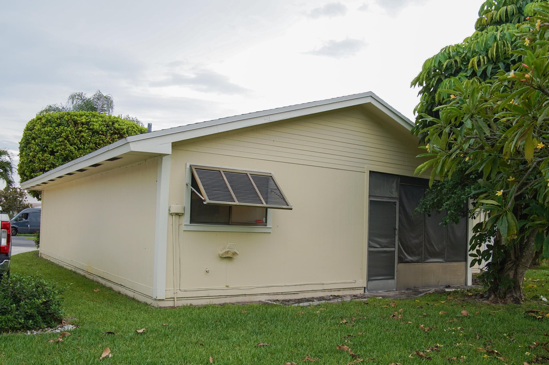  Residence photo 5