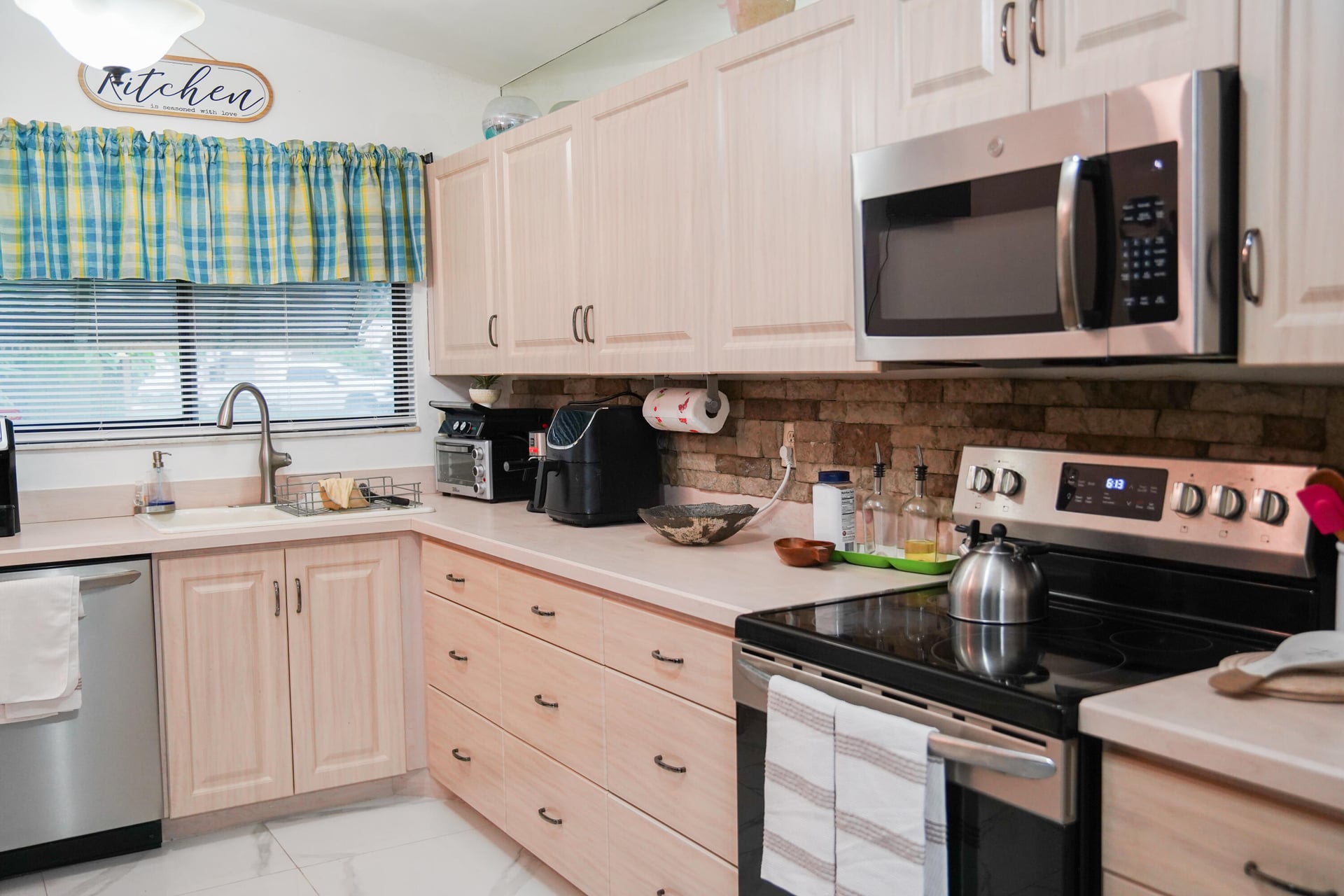  Residence photo 9