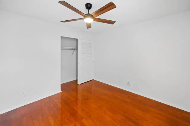 Unit 110 photo 29