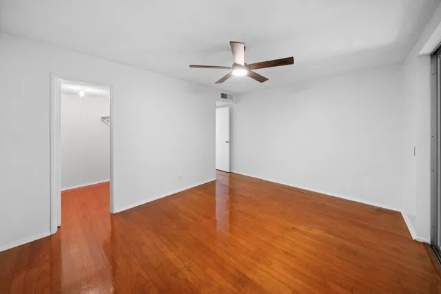 Unit 110 photo 33