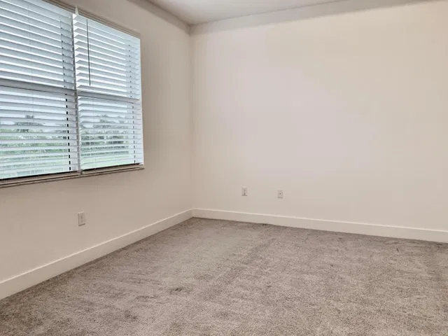 Residence photo 29