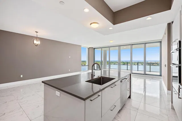 Water Club North Palm Beach Unit 1604 photo 7