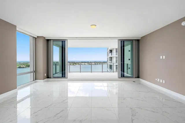 Water Club North Palm Beach Unit 1604 photo 12