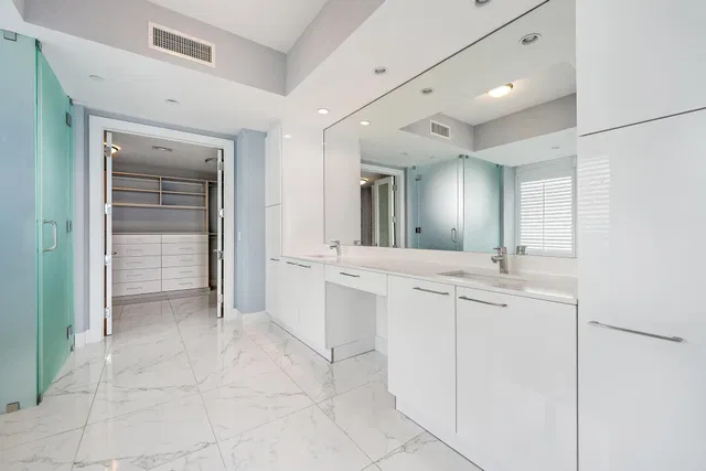 Water Club North Palm Beach Unit 1604 photo 22