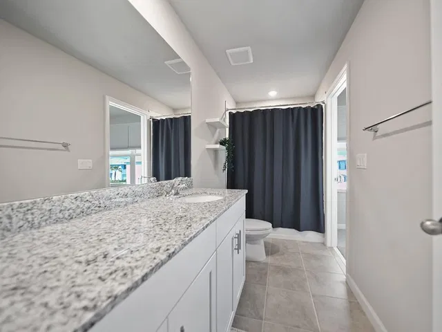 Residence photo 25