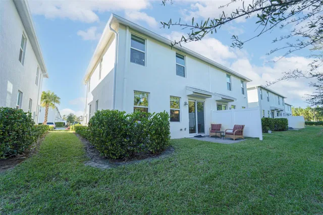 Residence photo 36
