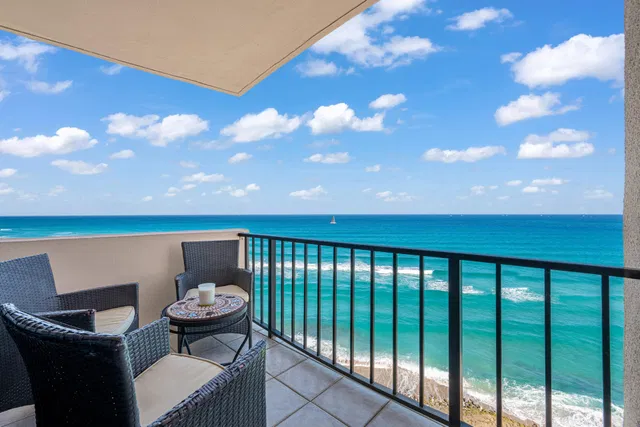 Singer Island Unit 1-1101 photo 4