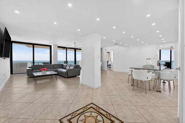 Singer Island Unit 1-1101 photo 8