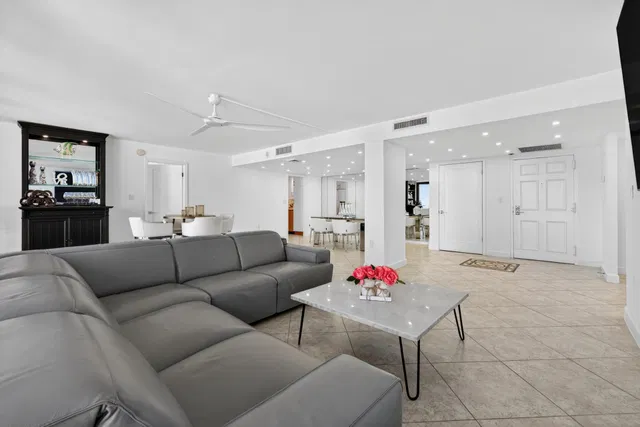 Singer Island Unit 1-1101 photo 10
