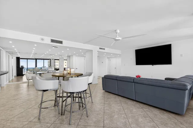 Singer Island Unit 1-1101 photo 14