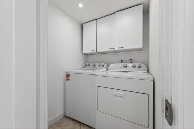 Singer Island Unit 1-1101 photo 27