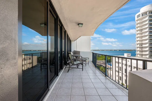 Singer Island Unit 1-1101 photo 28