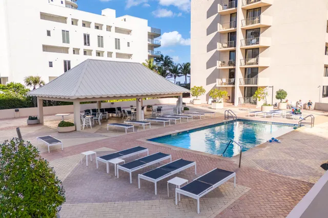 Singer Island Unit 1-1101 photo 31