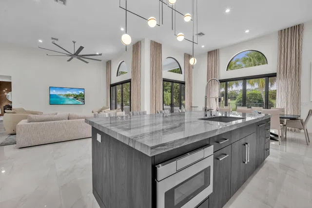 St. Andrews Country Club Residence photo 14