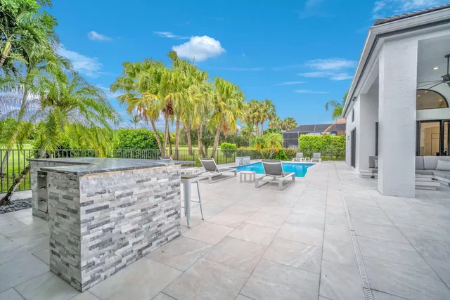 St. Andrews Country Club Residence photo 49