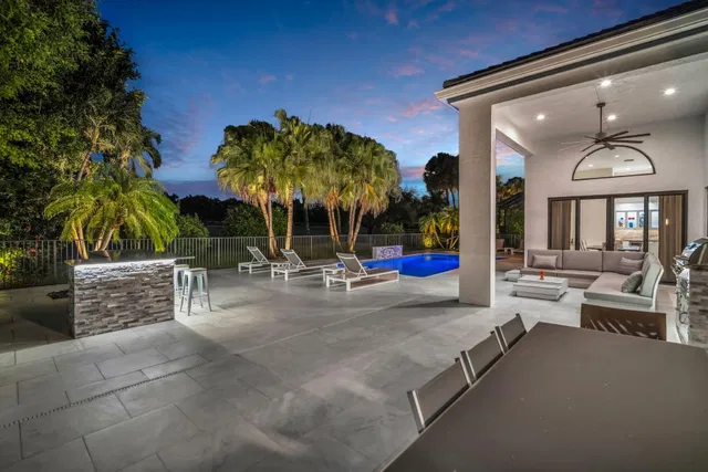 St. Andrews Country Club Residence photo 54