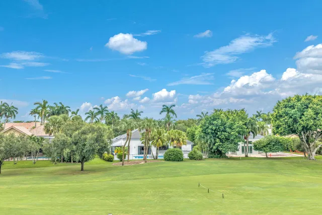 St. Andrews Country Club Residence photo 67
