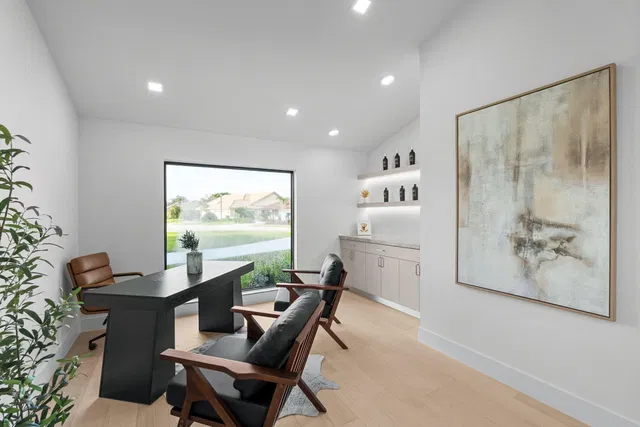 Residence photo 19