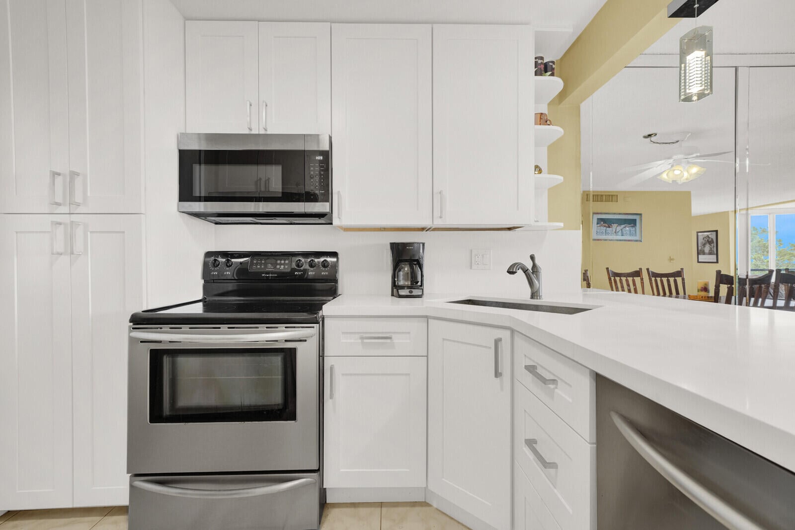 Unit 509 photo 10