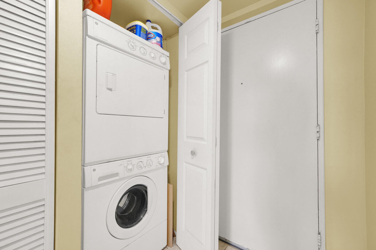 Unit 509 photo 20