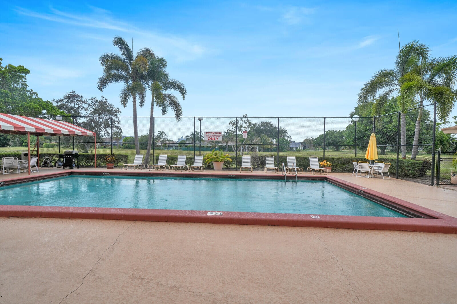 Unit 509 photo 25