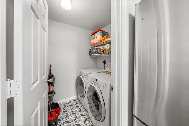Unit 203 photo 6