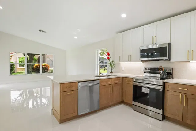 Residence photo 14