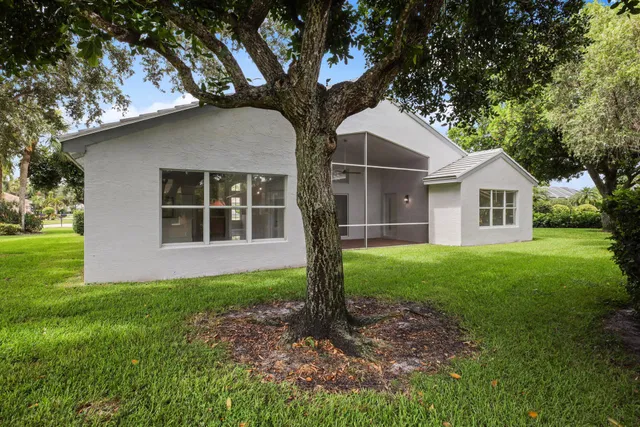 Residence photo 41