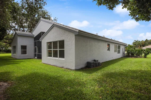 Residence photo 42