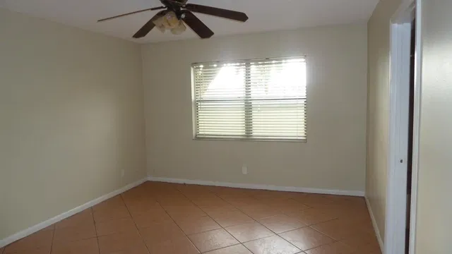 Unit 103 photo 6