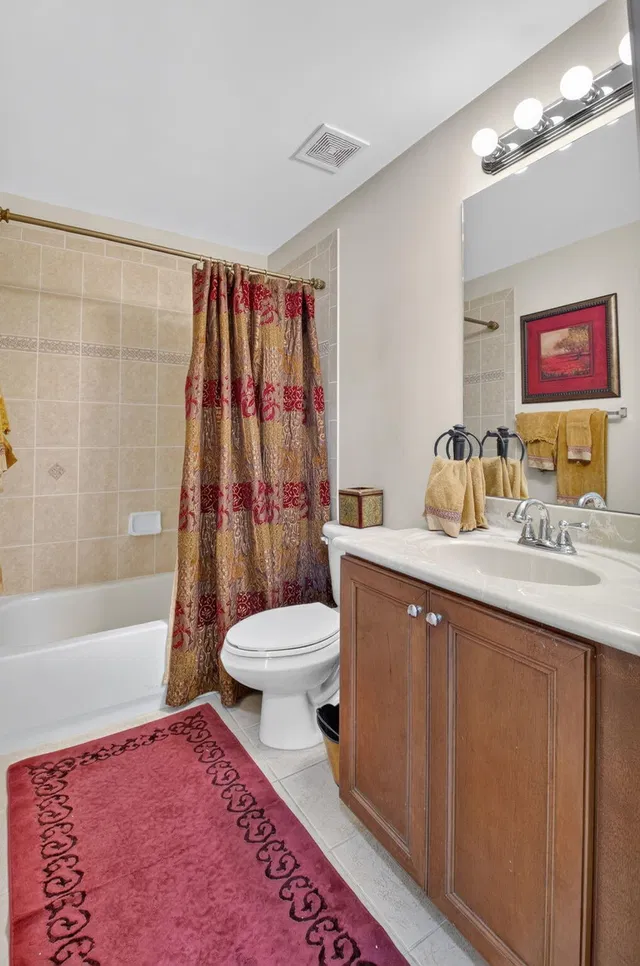Unit 1608 photo 23