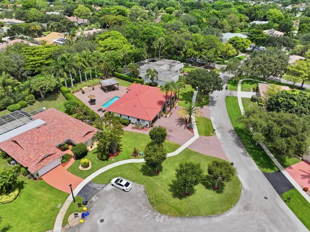 Residence photo 2
