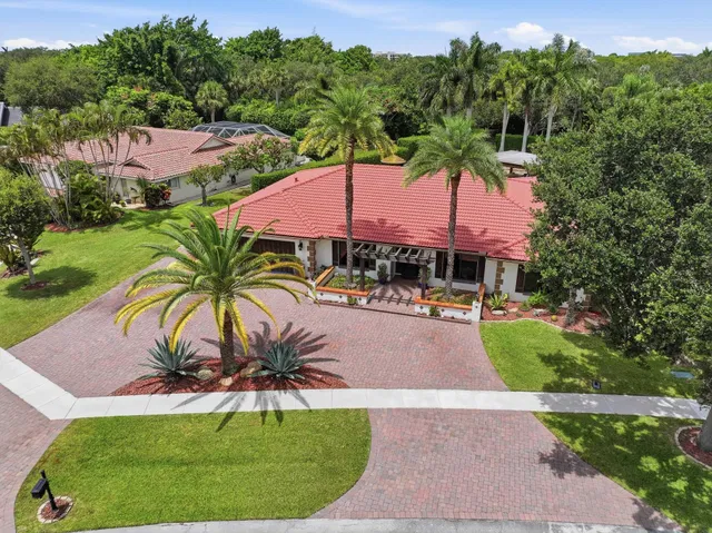 Residence photo 18