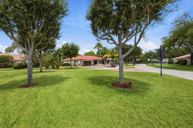 Residence photo 32