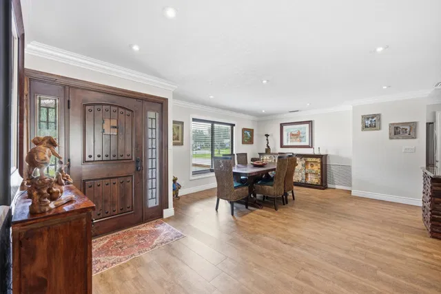Residence photo 36
