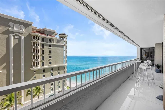 Singer Island Unit 10C photo 2