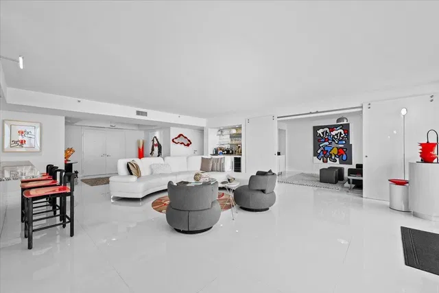 Singer Island Unit 10C photo 13