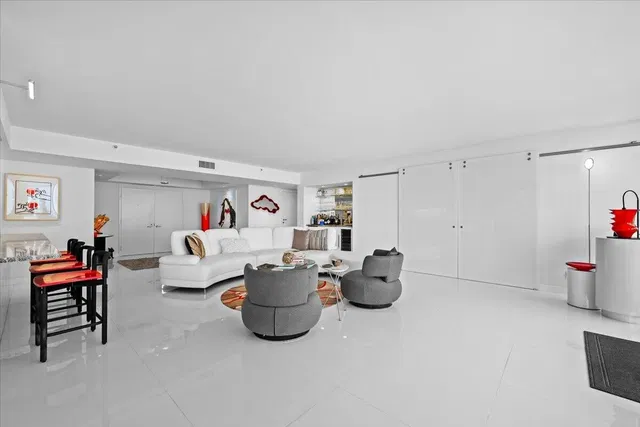 Singer Island Unit 10C photo 14