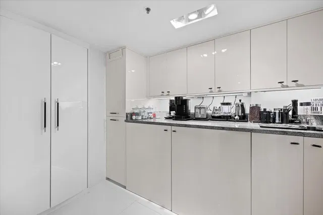 Singer Island Unit 10C photo 17