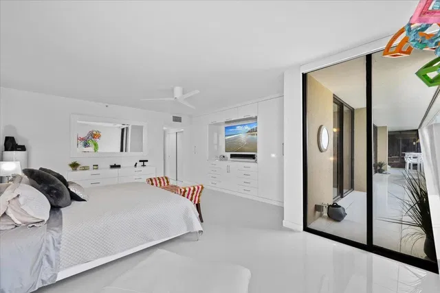 Singer Island Unit 10C photo 20